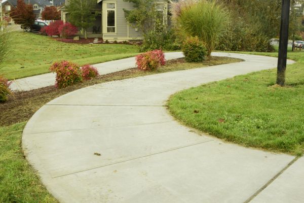 Cost of Concrete Sidewalk Replacement in Vienna