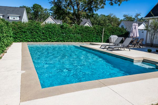 Cost of Concrete Pool Deck Replacement in Vienna