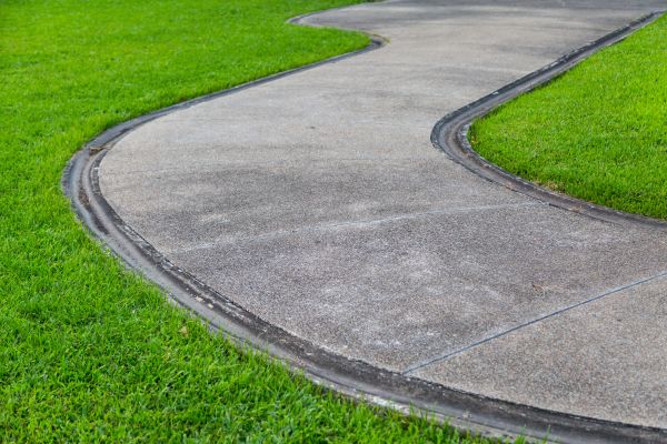 Cost of Concrete Sidewalk Construction in Vienna