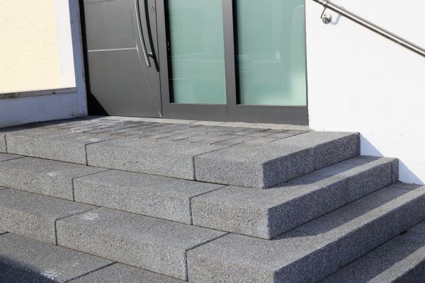 Cost of Custom Steps Installation in Vienna